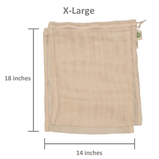 Beige mesh bag with dimensions labeled on a white background. Showing measurements and sizes of onion bags.