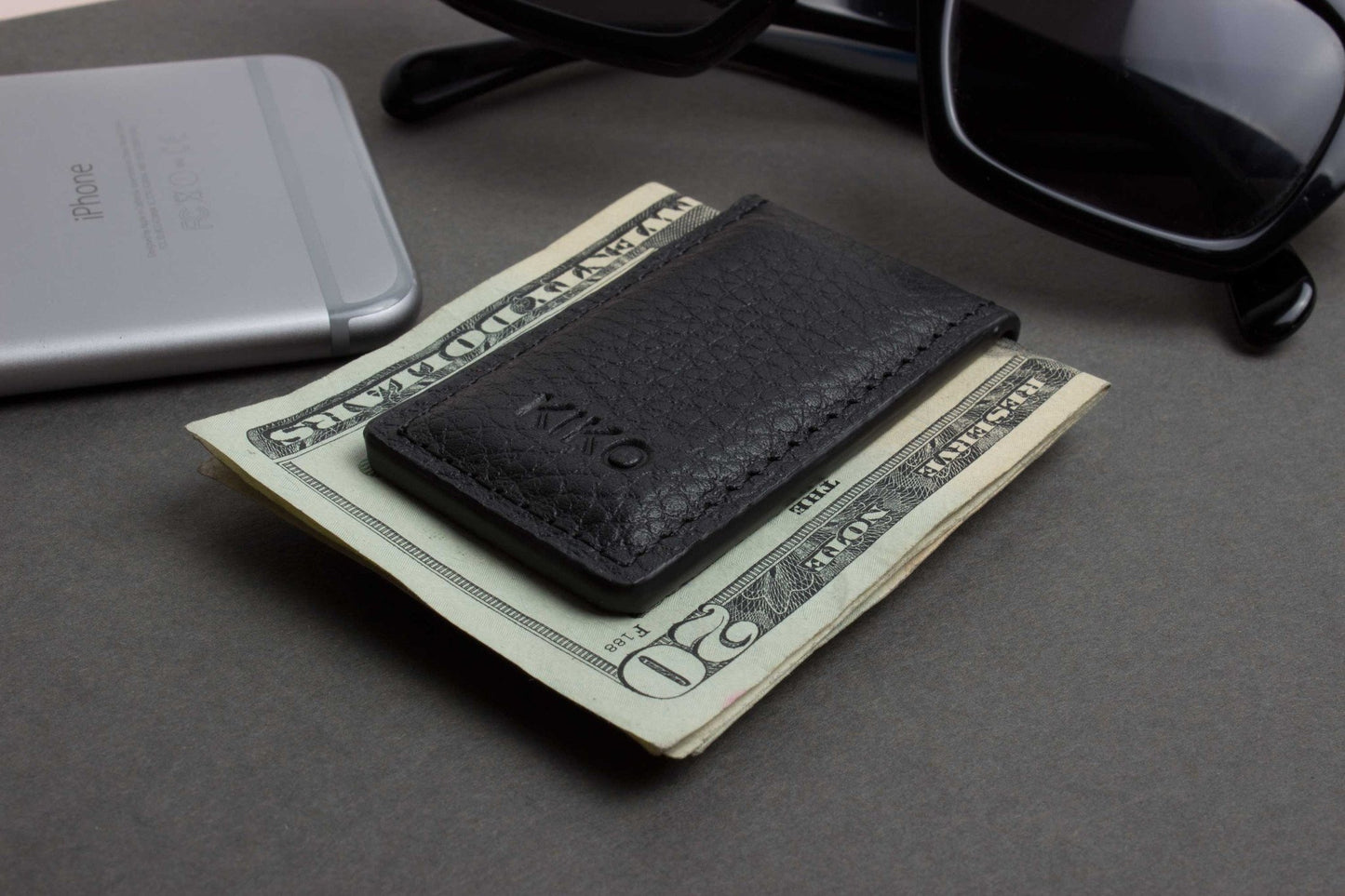 Compact Magnetic Money Clip - Cowhide