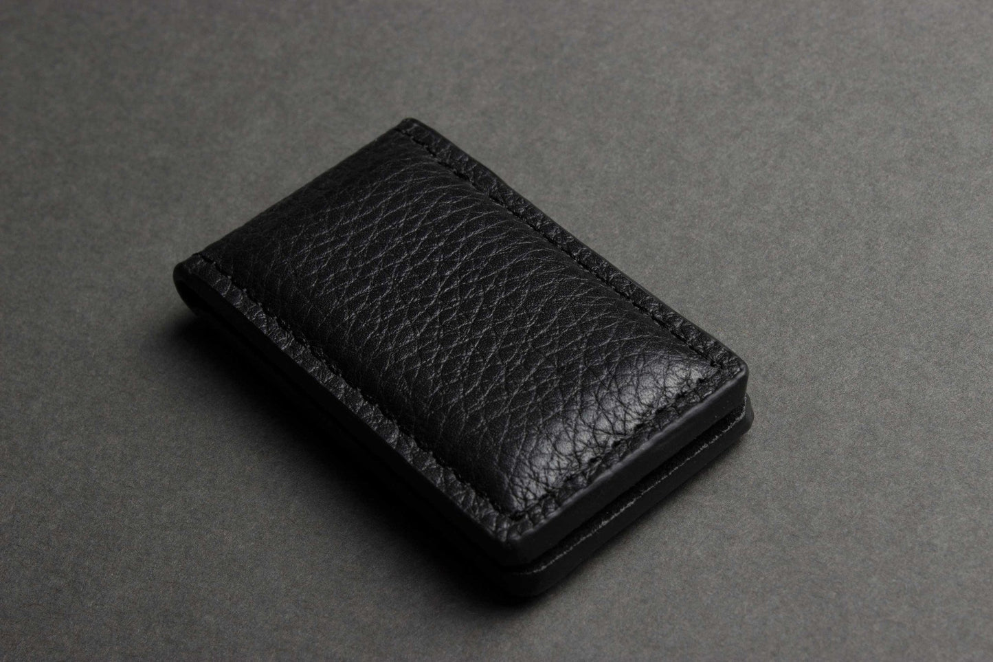 Compact Magnetic Money Clip - Cowhide