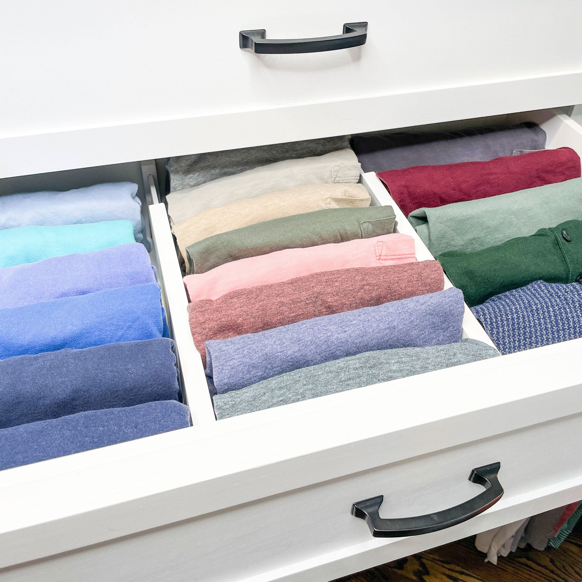 White rectangular expandable bamboo drawer separator / divider example use in dresser drawer