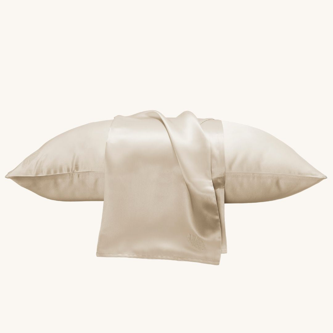 La Seta Mulberry Silk Pillowcase with Embroidery